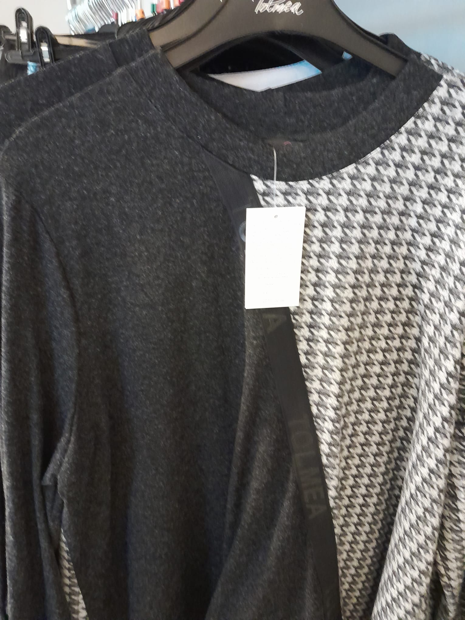 Halenka Vian šedobílá