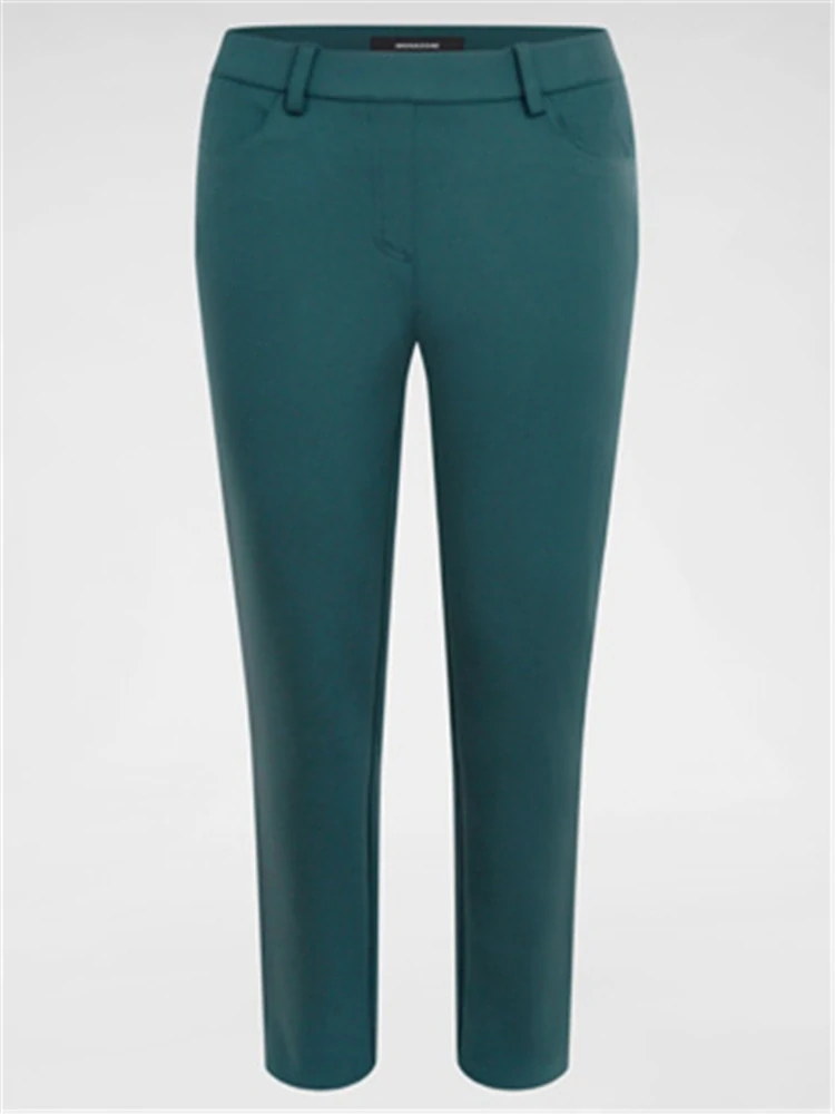 Navigazione tmavě modré kalhoty