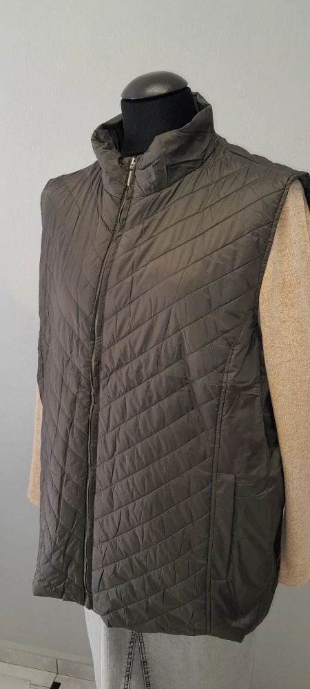 Navigazione dámská prošívaná vesta