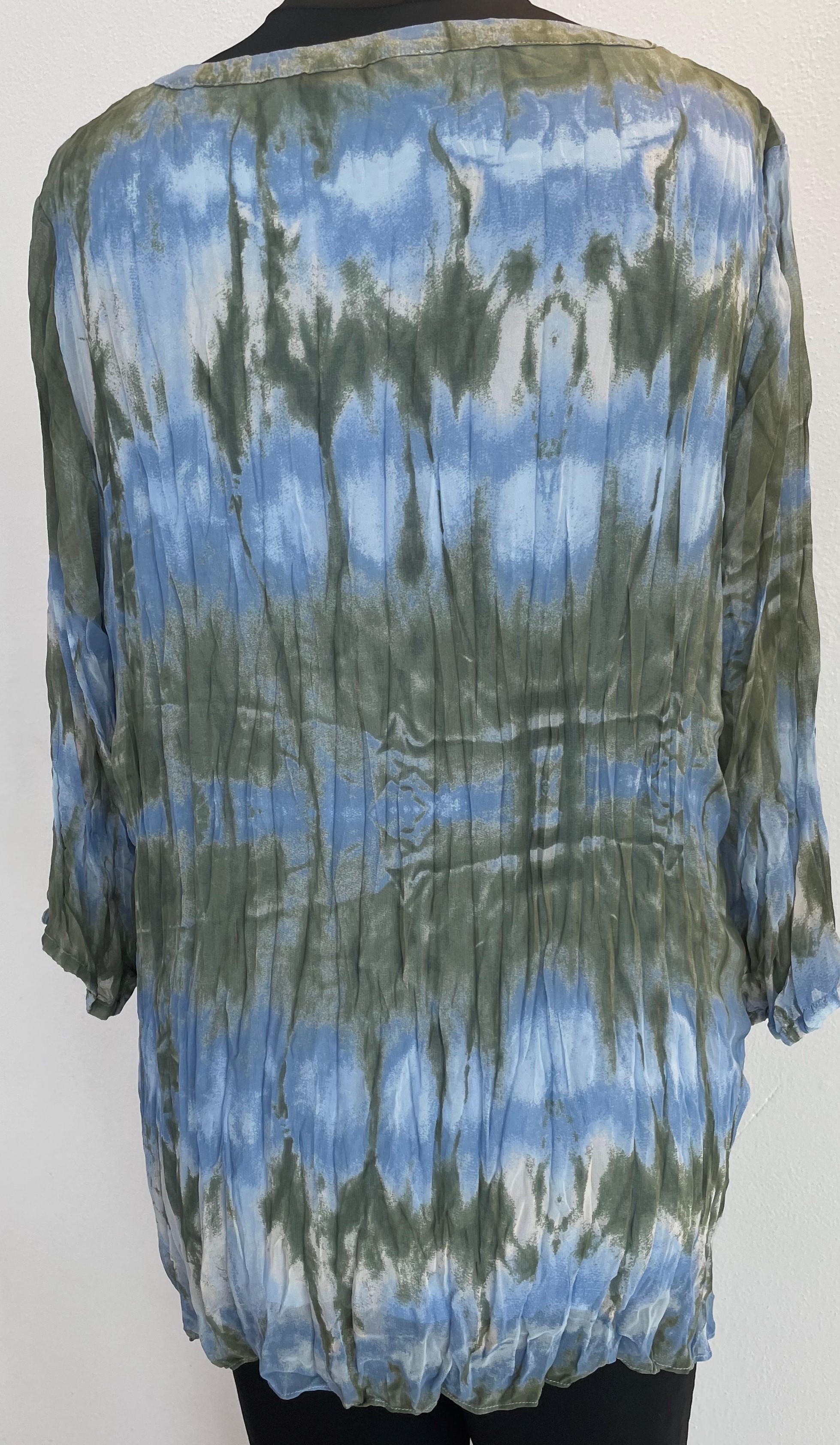 Via appia mačkaná halenka