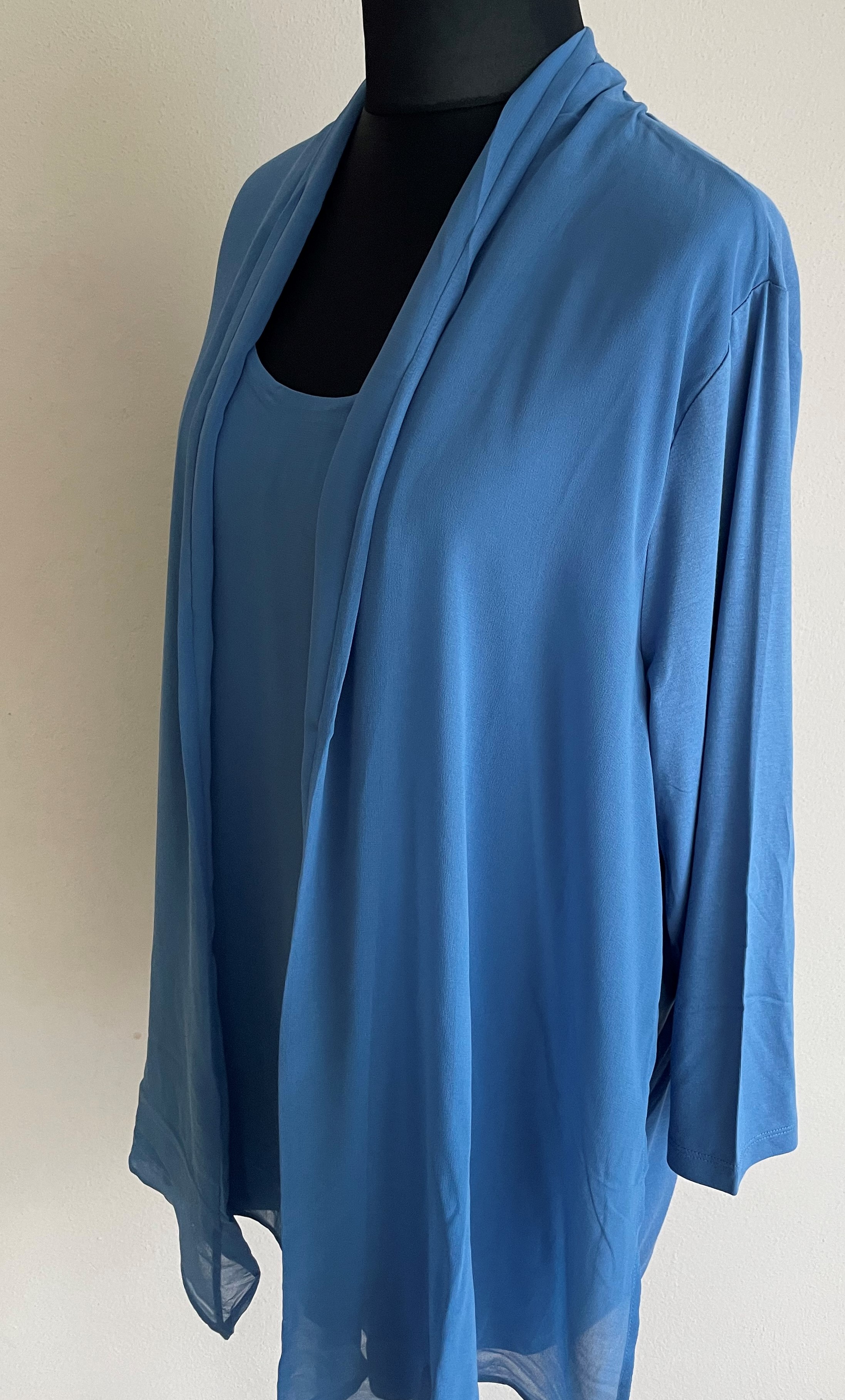 Via appia modrá halenka