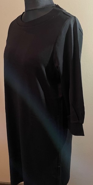 Via appia černé šaty