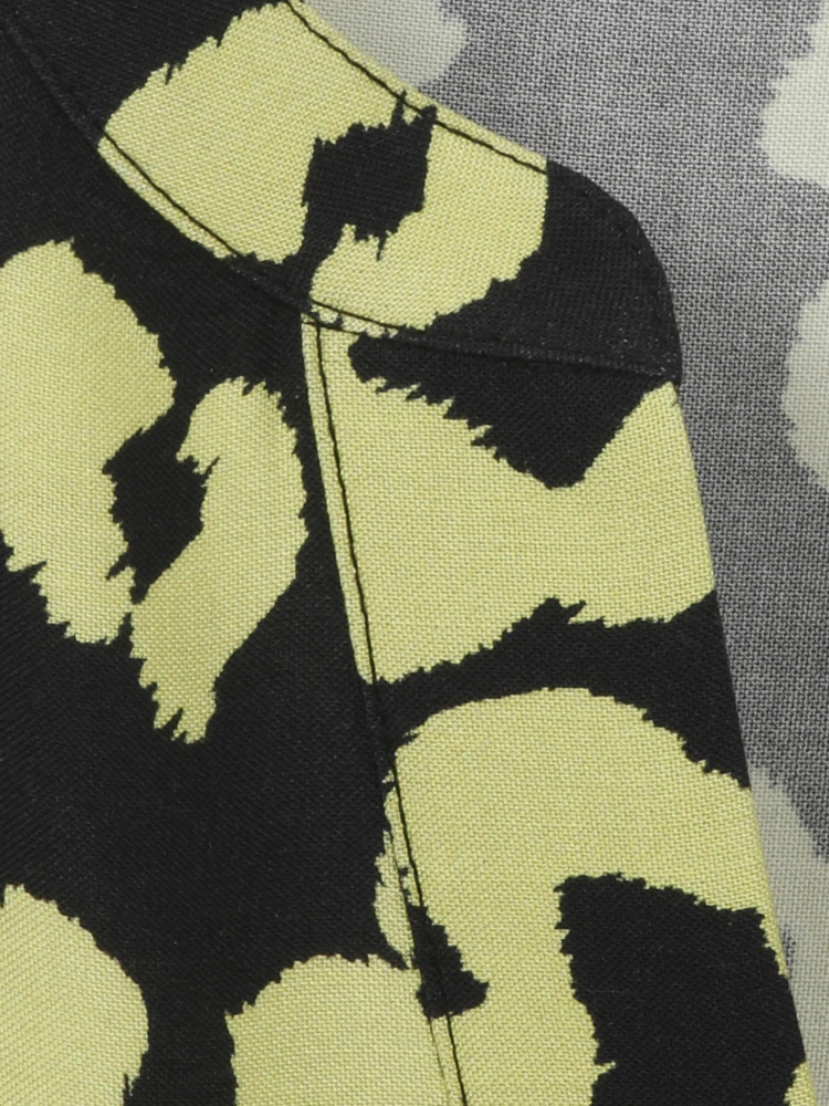 Via appia tunika se zvířecím motivem