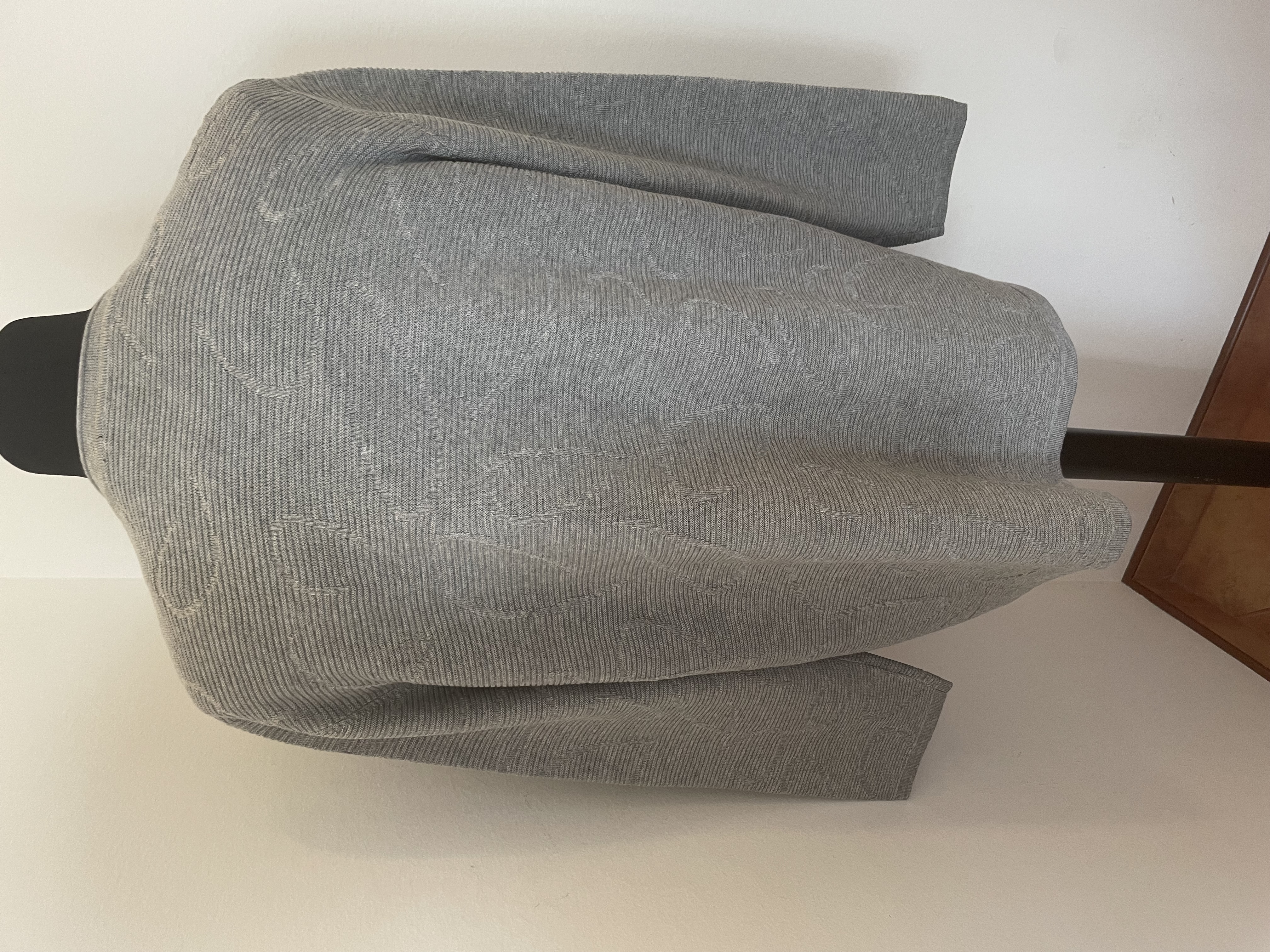 Navigazione tmavě modrý tenký svetr